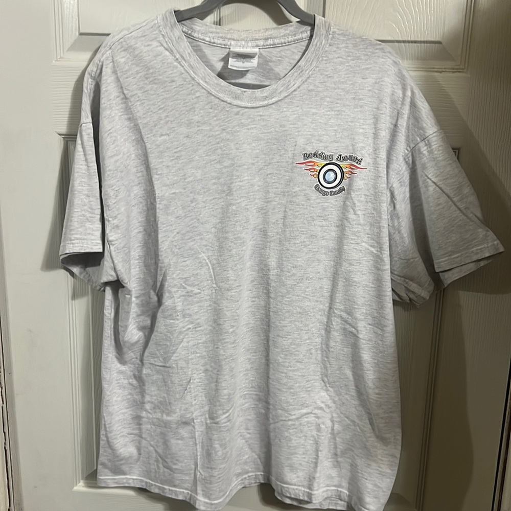 Car graphic tee